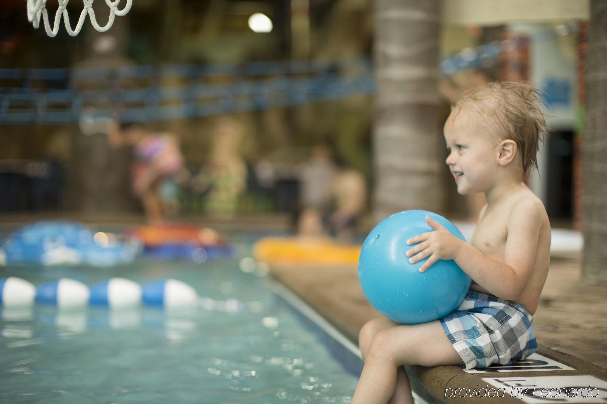 מלון דולות Edgewater Waterpark מראה חיצוני תמונה